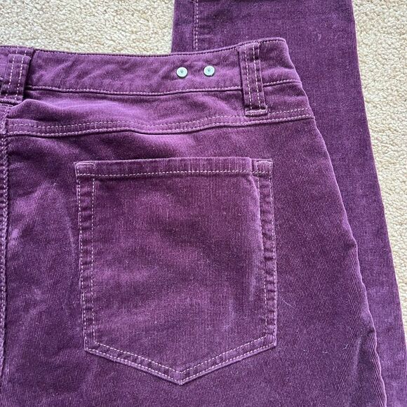 Cabi Skinny Corduroy, Size 12, Vineyard, #3197 ($130) - Picture 8 of 8